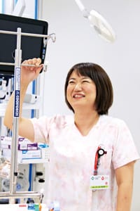 集中治療室 青地 美香